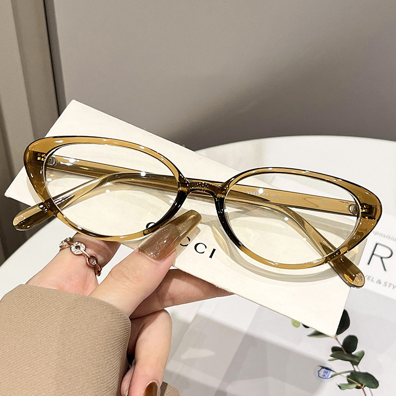 Vintage Black Frame No-Makeup Ultra-Light TR90 Glasses, Blue Light Blocking Chanel-Style Cat Eye 图8