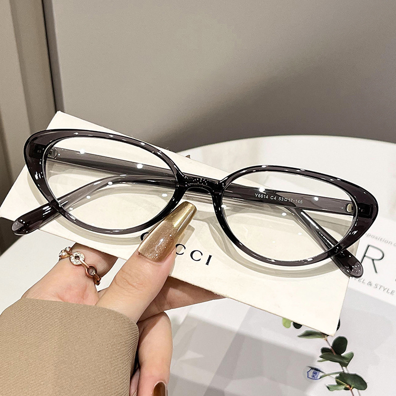 Vintage Black Frame No-Makeup Ultra-Light TR90 Glasses, Blue Light Blocking Chanel-Style Cat Eye 图6